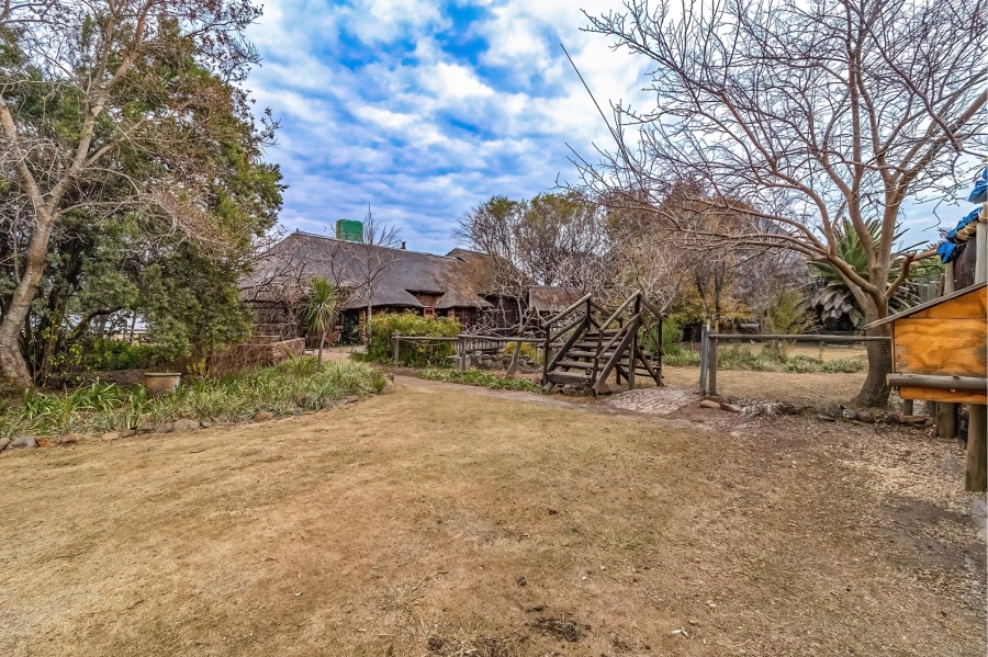 8 Bedroom Property for Sale in Oranjeville Free State